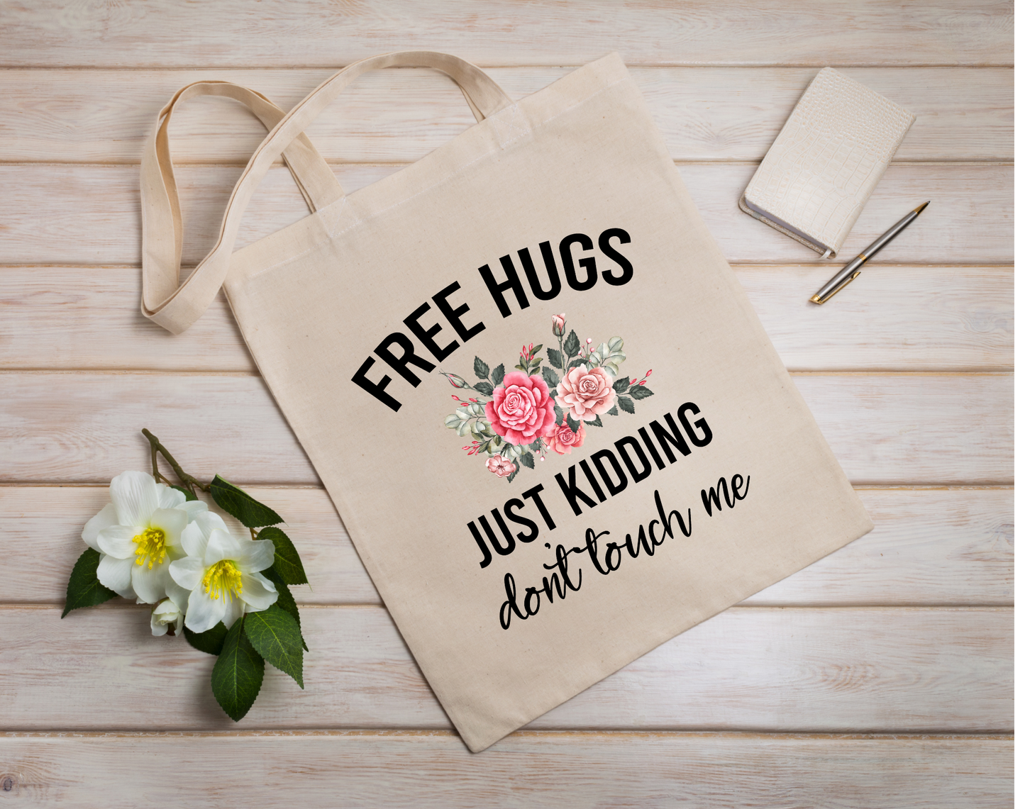 Free hugs tote bag